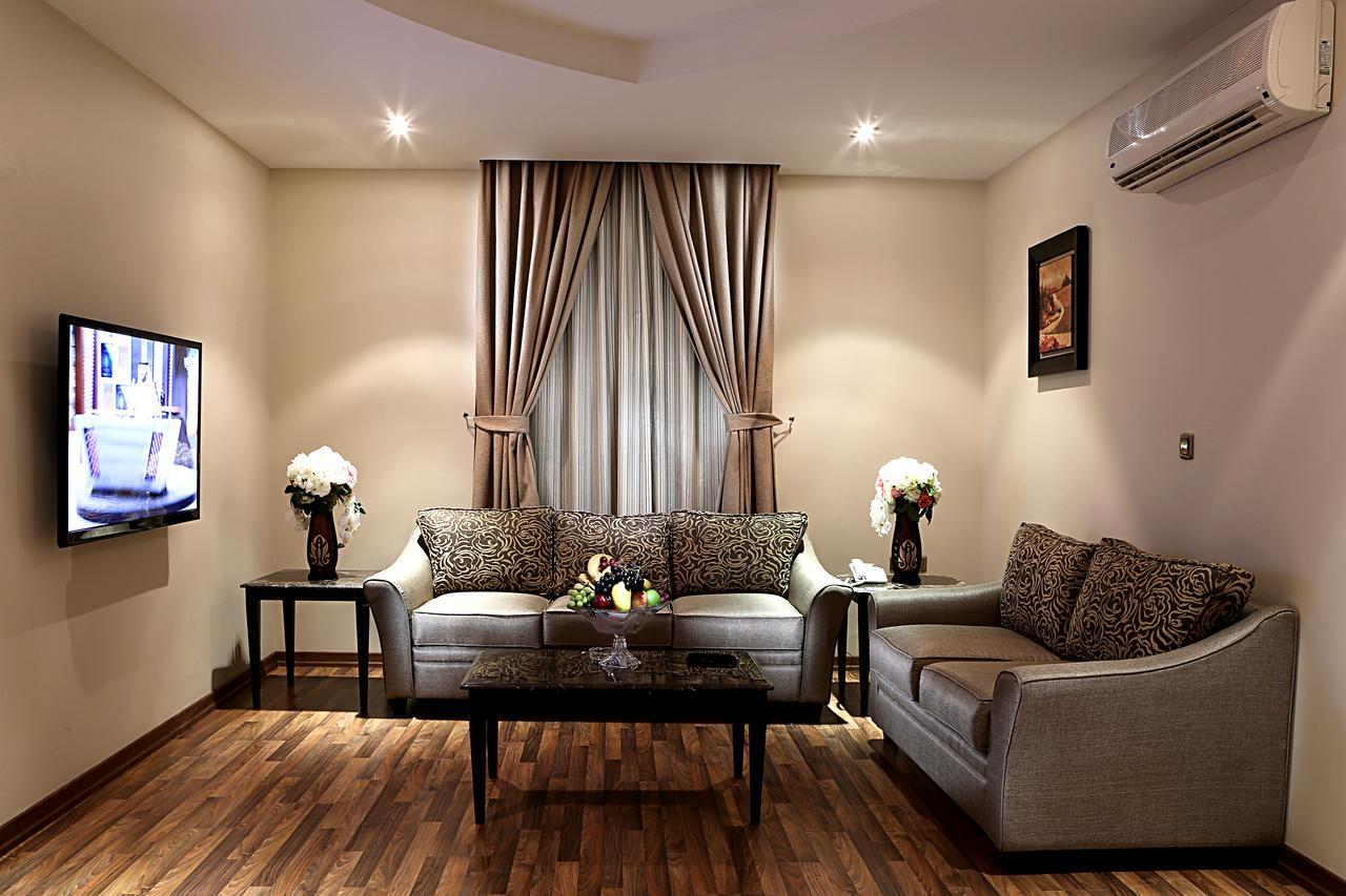 Aswar Hotel Suites Khobar Bagian luar foto